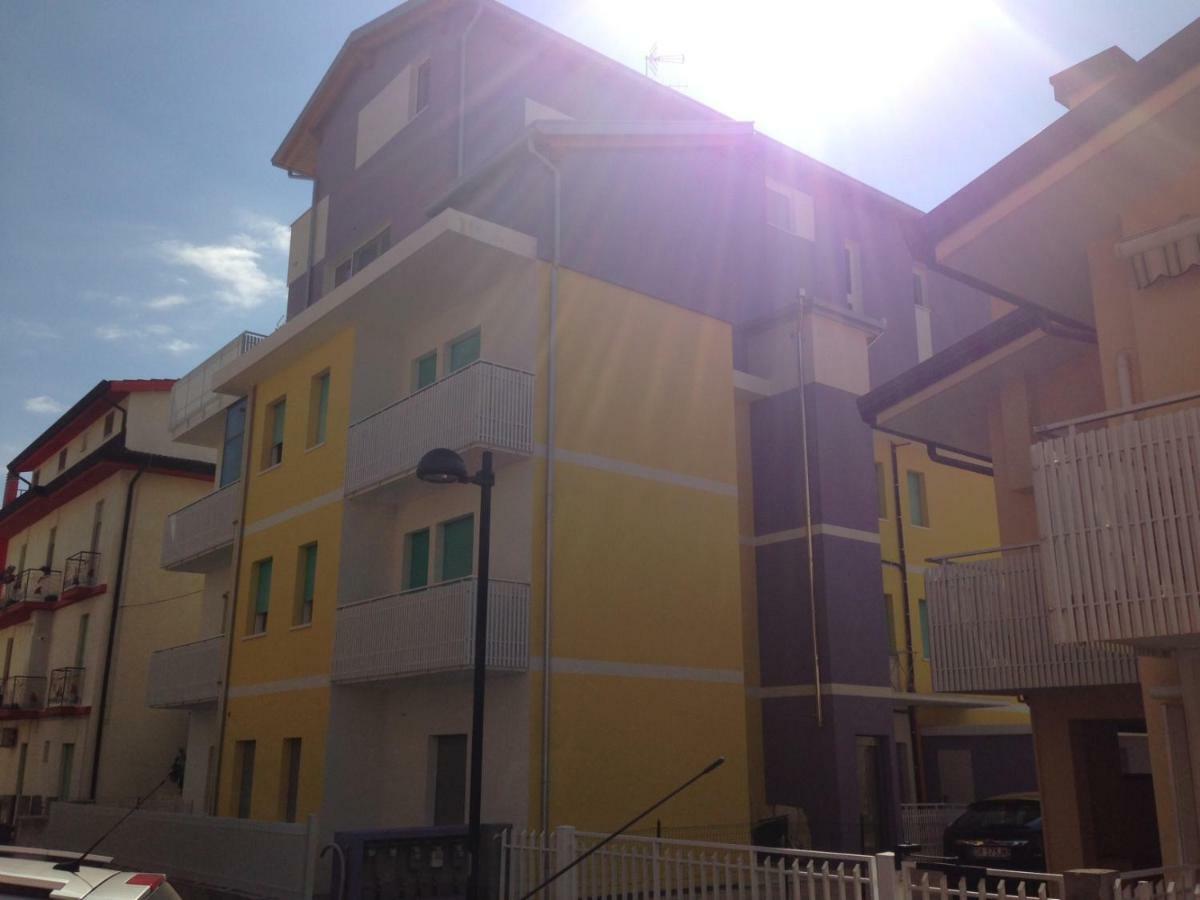 Corazza - Trilocale Piano Terra - Agenzia Cocal Apartment กาออร์เล ภายนอก รูปภาพ